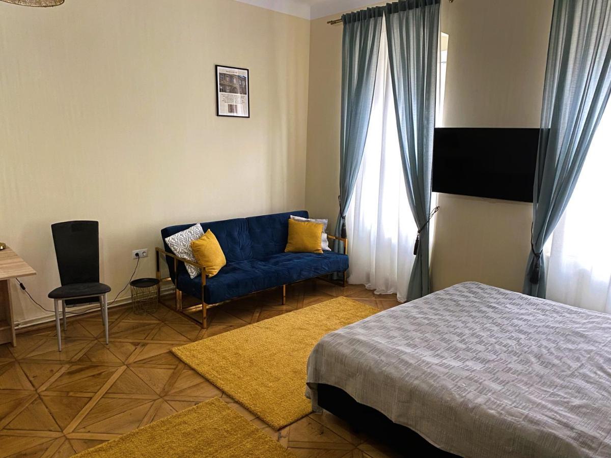 Boem 2 Sibiu Old Town Apartment ภายนอก รูปภาพ